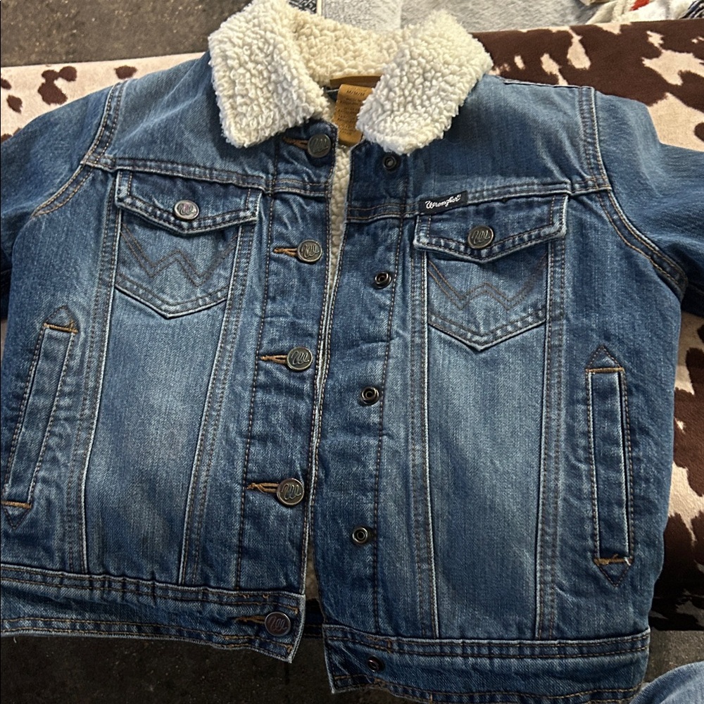 Wrangler Blue Denim Jacket with Sherpa Lining